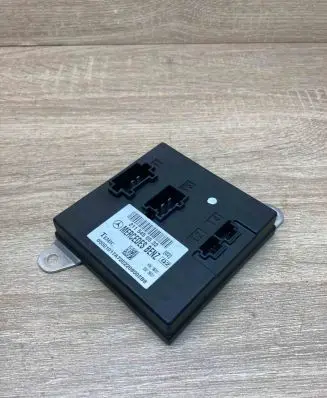 Mercedes-Benz E W211 Comfort/convenience module 2115450532
