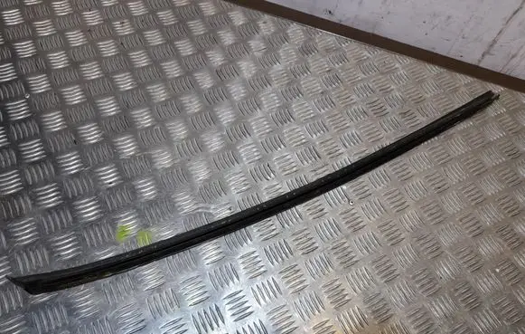Audi Q7 4L Windshield trim 4L0854328