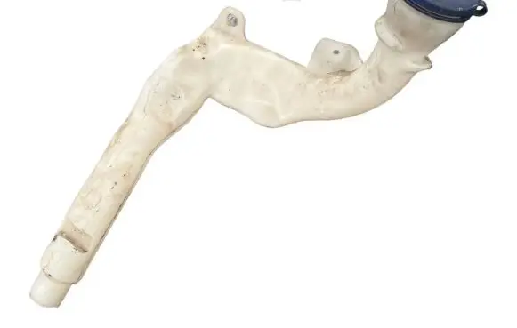 Peugeot 207 Window washer liquid tank fill tube 
