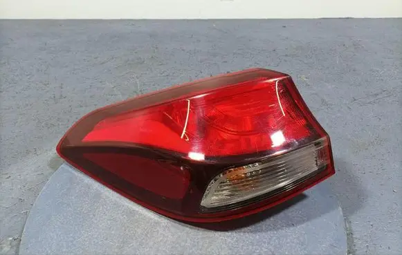 Hyundai i30 Rear/tail lights 92401G4200