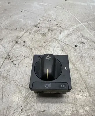 Volvo S70 V70 V70 XC Light switch 8601772
