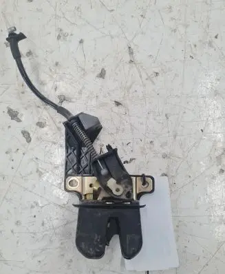 Audi A4 S4 B6 8E 8H Tailgate/trunk/boot lock/catch/latch 8E5827505B