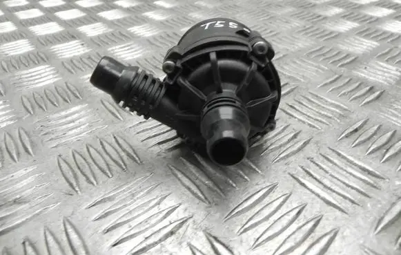 Mercedes-Benz GLE W167 Webasto circulation pump for autonomous heater A0005007600