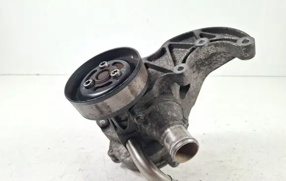 Opel Antara Water pump 96868233