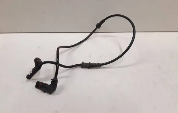 Mercedes-Benz C W204 ABS brake wheel speed sensor A2045400117