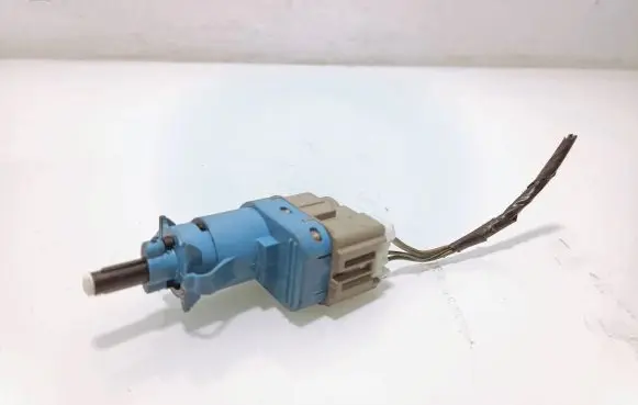 Ford Focus Brake pedal sensor switch 8T4T9G854AA