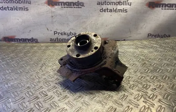 Renault Espace III Front wheel hub