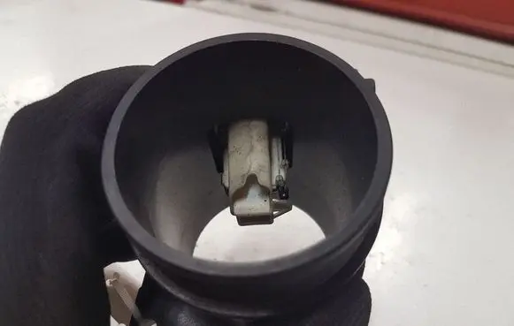 Citroen C6 Mass air flow meter 9645948780