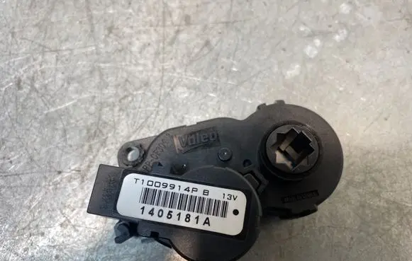 Subaru XV II Air flap motor/actuator T1009914P
