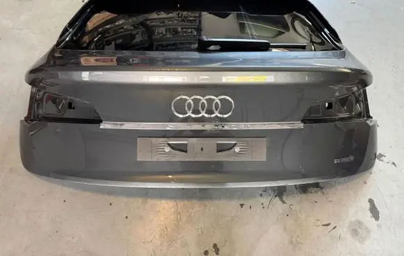 Audi Q5 SQ5 Tailgate/trunk/boot lid 80F827025