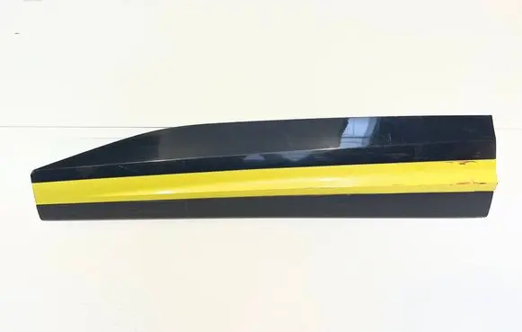 KIA Sportage Front door trim (molding) 87723R2300
