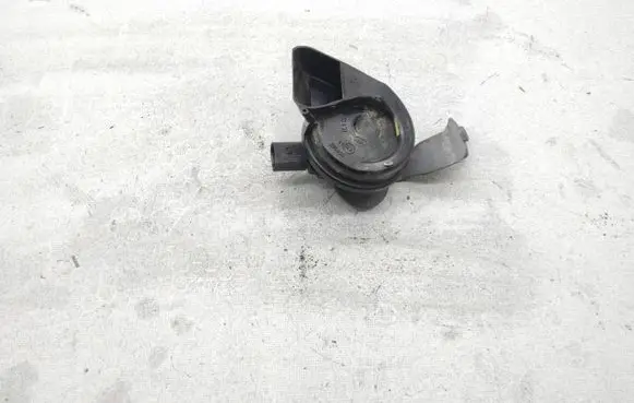 Mercedes-Benz C W205 Horn signal A2055421520 0080402013 6033FB2691