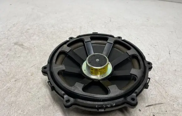 Land Rover Range Rover Sport L320 Subwoofer speaker XQA500120