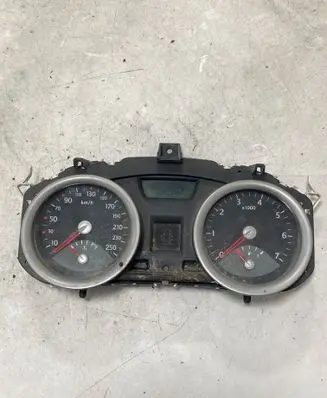 Renault Megane II Speedometer (instrument cluster) 35110419 2RPF14B115AH 8200306538
