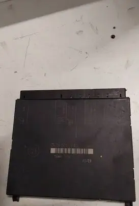 Mercedes-Benz S W220 Seat control module 2208201385