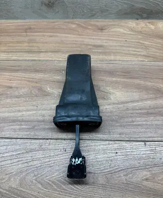 Audi A3 S3 8V Rear door check strap stopper 8V5839267