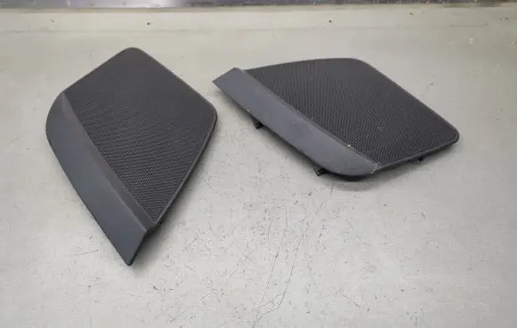Mercedes-Benz Vito Viano W638 Side speaker trim/cover 6386890566 6386890466