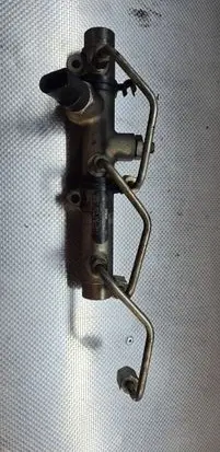 Audi A4 S4 B7 8E 8H Fuel main line pipe 059130089D