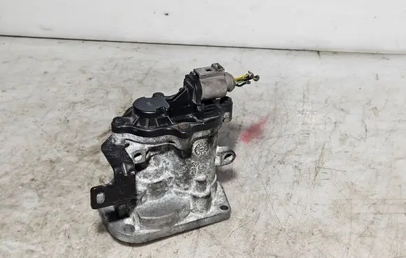 Ford Focus EGR valve 21200005AA