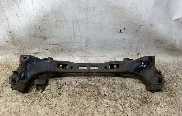 Hyundai i30 Rear axle beam AWF2AW5F4