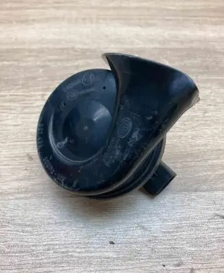 Volkswagen PASSAT B6 Horn signal 007424 500Hz