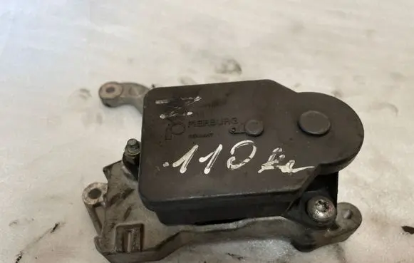 Opel Vectra C Intake manifold valve actuator/motor 55205127