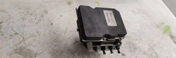 Audi A4 S4 B7 8E 8H ABS Pump 8E0910517D 8E0614517AK