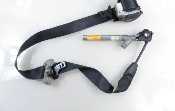 Citroen C-Crosser Front seatbelt 604675800A 6091404