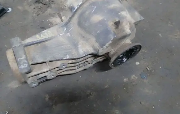 Audi A8 S8 D2 4D Rear differential DNU DNU0968