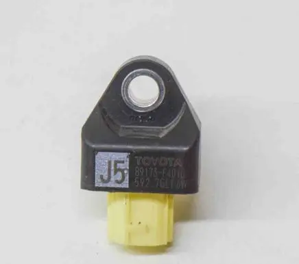 Toyota C-HR I Airbag deployment crash/impact sensor 89173F4010