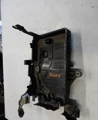 Dacia Jogger Battery tray 