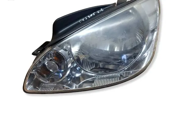 Hyundai Getz Headlight/headlamp 921011C500