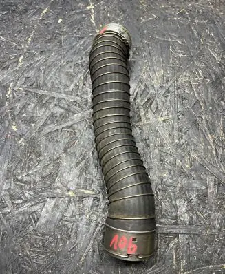BMW 5 E60 E61 Intercooler hose/pipe 11614730440
