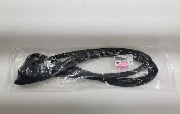 Hyundai Tucson TL Rubber seal front door (on door) 82140N7000