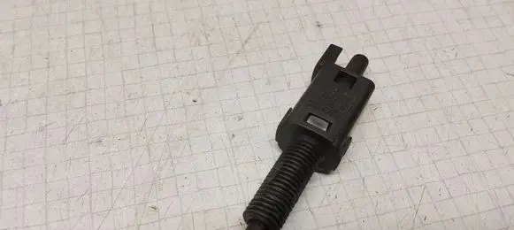 Audi A6 S6 C4 4A Brake pedal sensor switch 811907343B