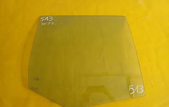 Volkswagen Golf IV Rear door window glass