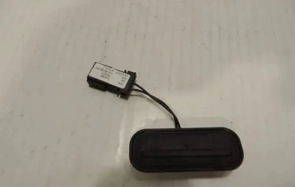 Opel Astra J Front door sensor coupe 13422270