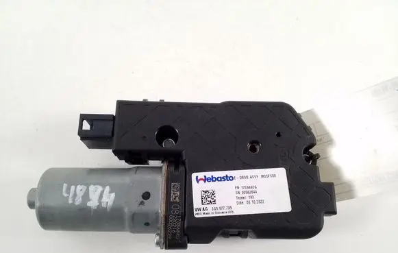 Audi A6 S6 C8 4K Sunroof motor/actuator 3G5877795
