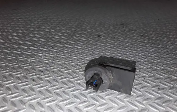 Volkswagen PASSAT B5 Interior temperature sensor 1H0907543A