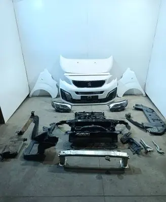 Peugeot Expert Front piece kit
