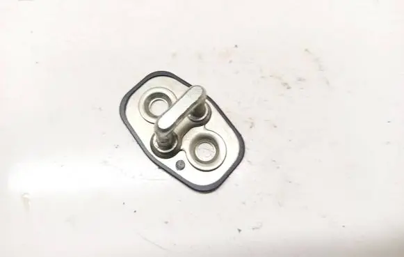 Peugeot RCZ Front door lock loop/hook striker 9655466480