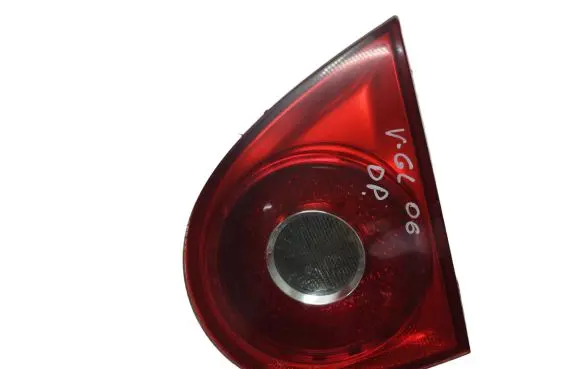 Volkswagen Golf V Tailgate rear/tail lights 1K6945094E 028500204B 00022384