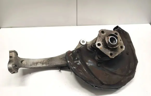 Audi Q7 4M Front wheel hub 4m0407559 4m0407241j