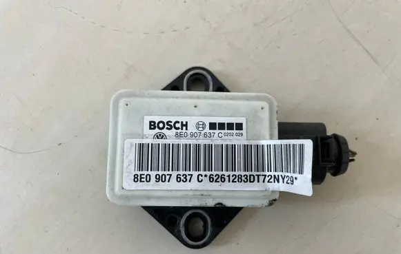 Audi A4 S4 B6 8E 8H ESP acceleration yaw rate sensor 8E0907637C