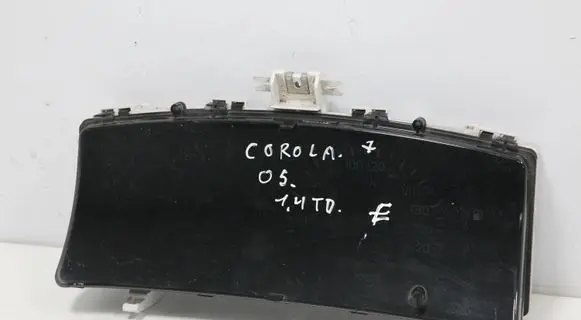Toyota Corolla E120 E130 Speedometer (instrument cluster) 8380012A00 2574206280