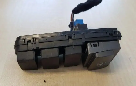 Fiat Bravo Steering wheel adjustment switch 735424851