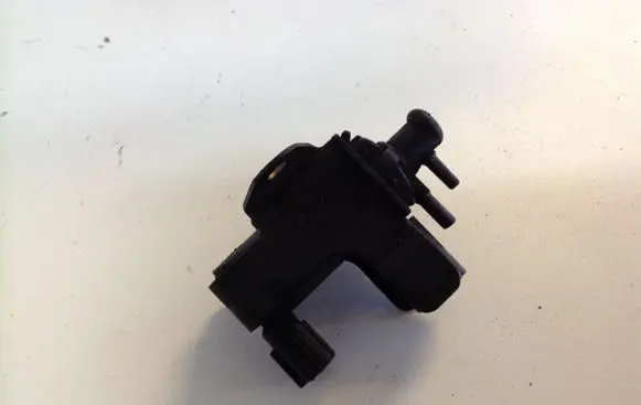 Honda Accord Vacuum valve 1397000870
