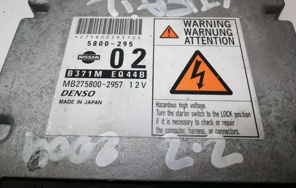Nissan X-Trail T30 Engine control unit/module B371MEQ44B