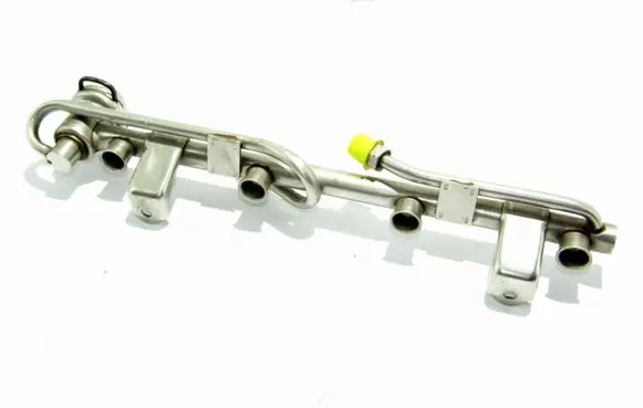 Audi A4 S4 B6 8E 8H Fuel main line pipe 028160575