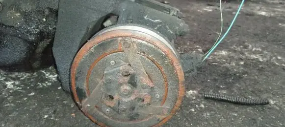 Nissan Primera Air conditioning (A/C) compressor (pump) 8200053264